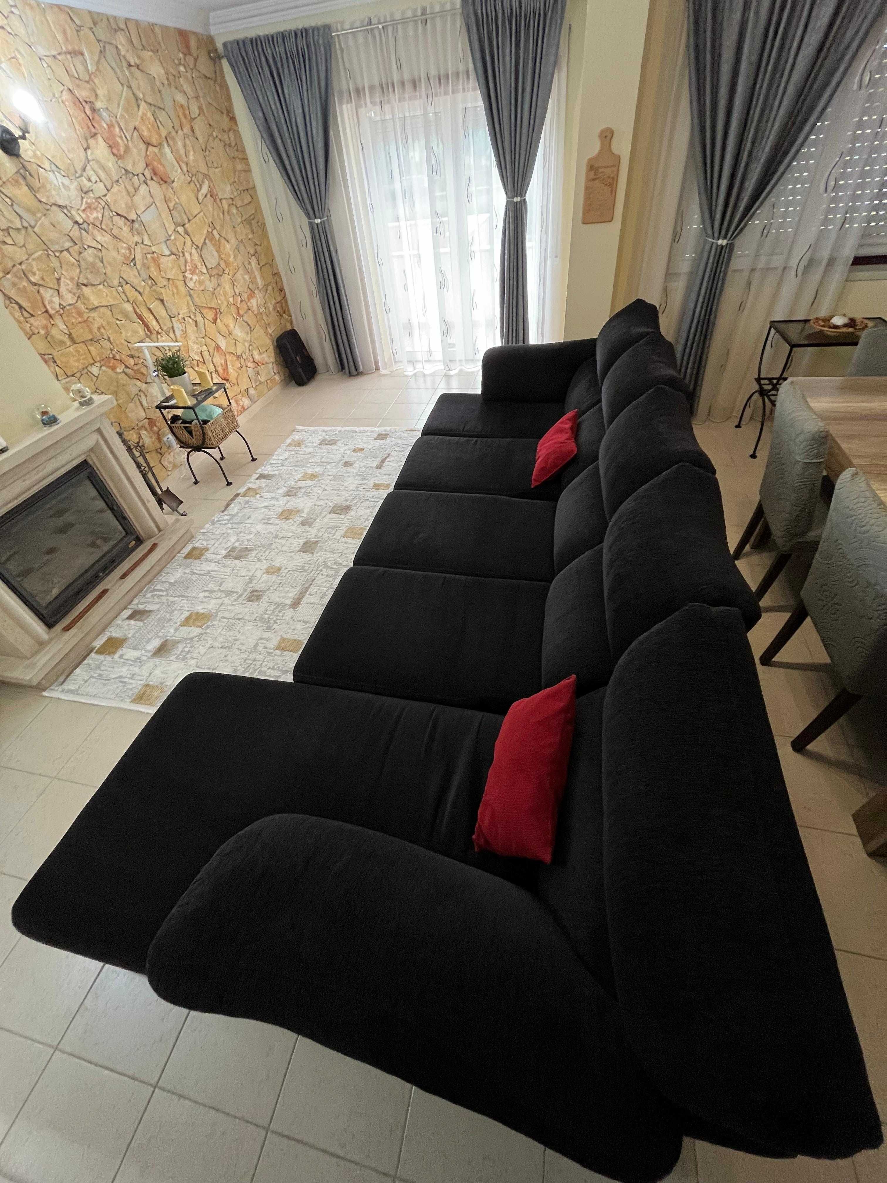 URGENTE Sofá com 4 lugares mais o chaise longue