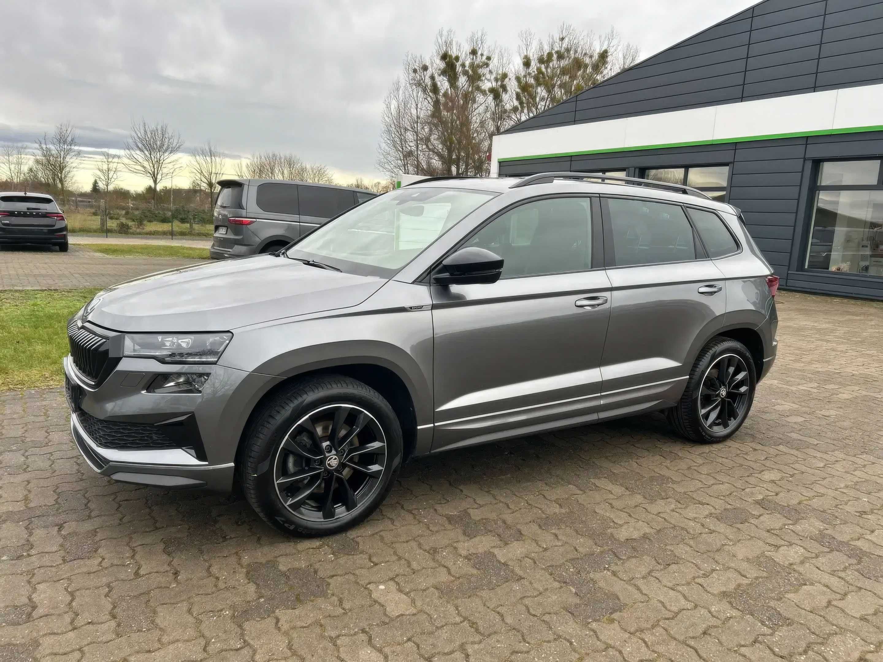 skoda	karoq	2022
