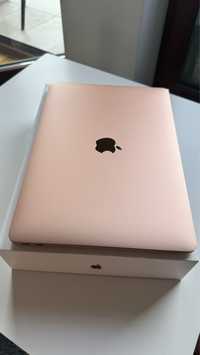 Macbook Air 13” 2020 rose gold + myszka Apple + etui