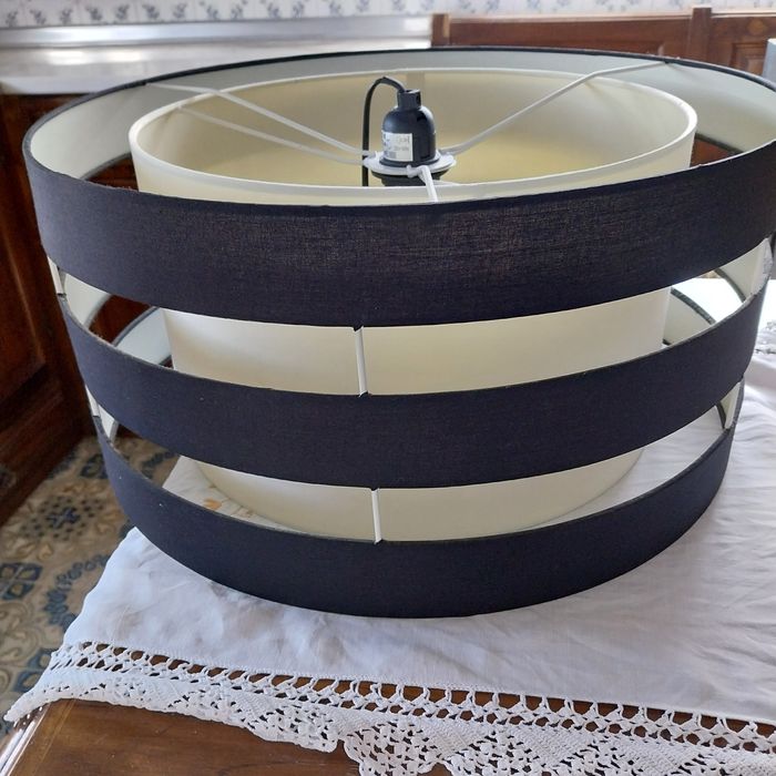 Candeeiros em bom estado