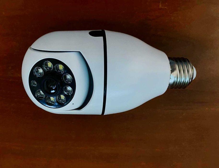 WiFi комнатная видео камера видеонаблюдения, видео няня, на патрон E27