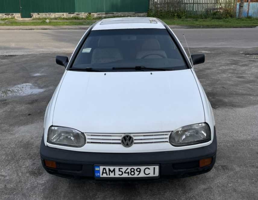 Volkswagen Golf 3 coupe 1.8 газ/бензин