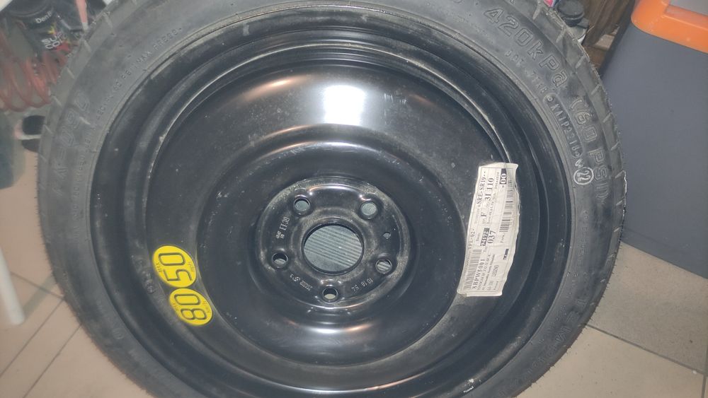 Koło dojazdowe do toyoty