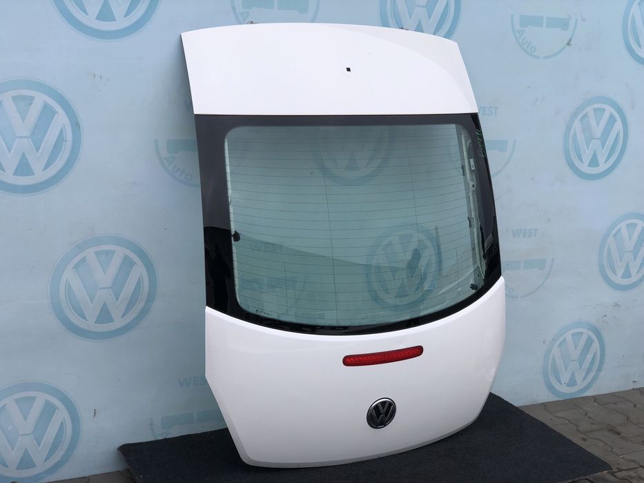 Ляда кришка багажника VW Beetle 5C5 USA 2011-2015