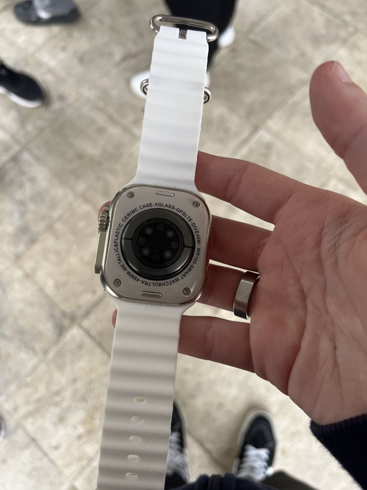 smartwatch H8 Ultra