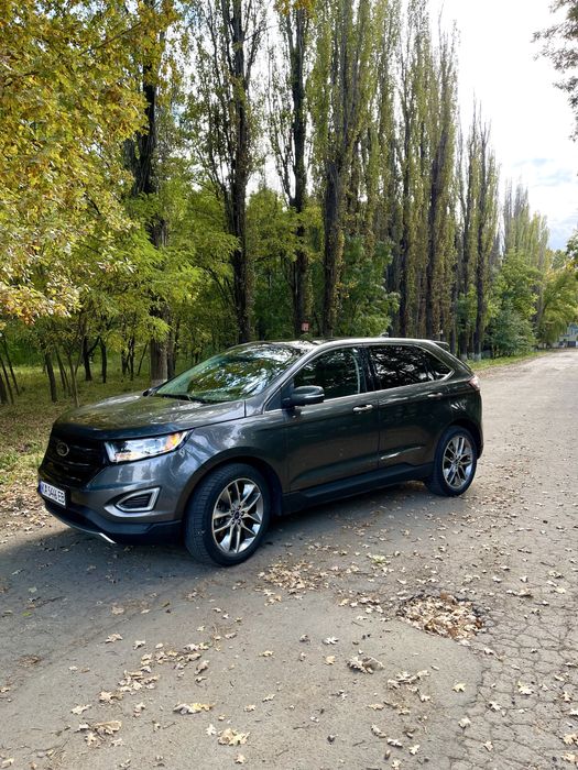 Авто Ford edge titanium