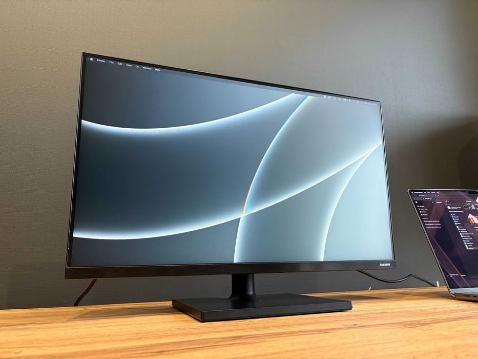 Монитор 27" Samsung 75 Гц 1920x1080 Full HD