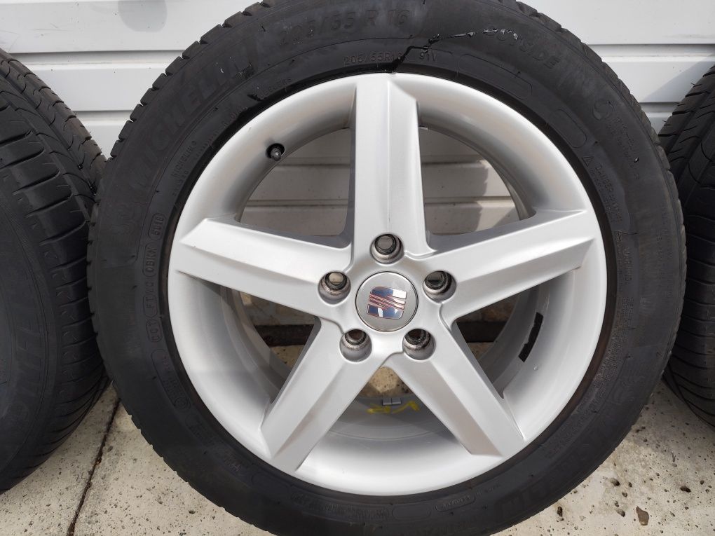 Felgi aluminiowe 16 cali 5x112  Seat Leon jak nowe