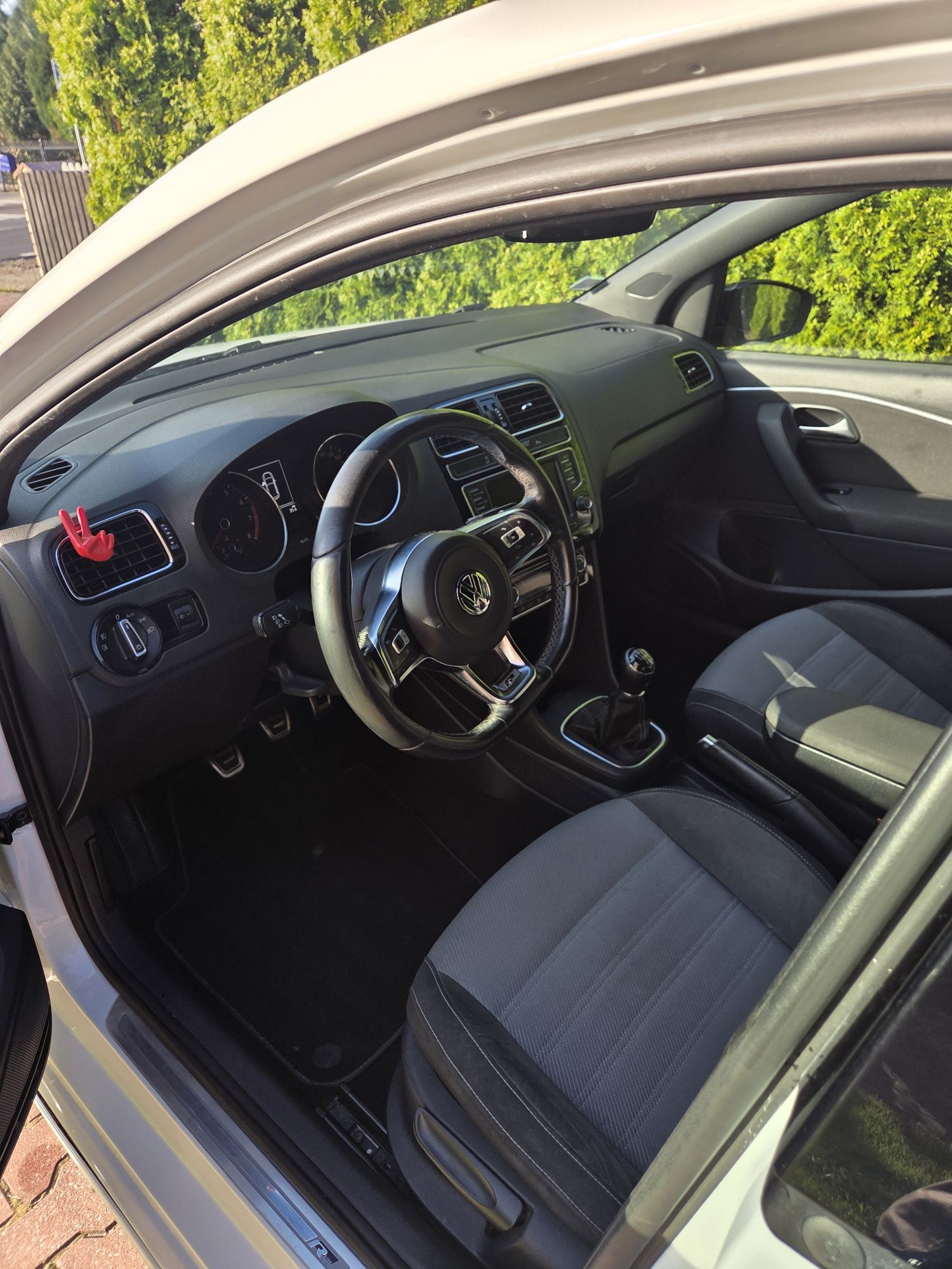 WV Polo R-Line 1.2 TSI 110KM