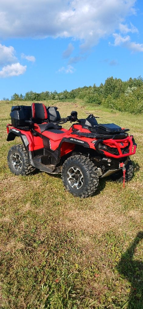 Продайеться квадроцикл  Brp