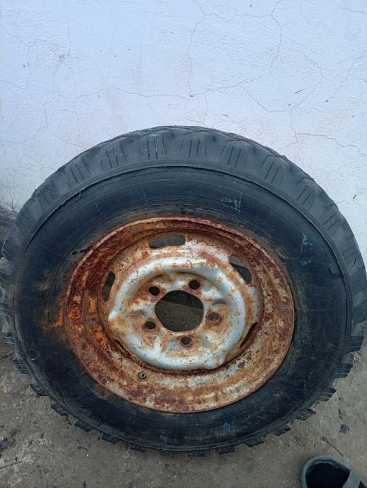 Продам диски Москвич  r13