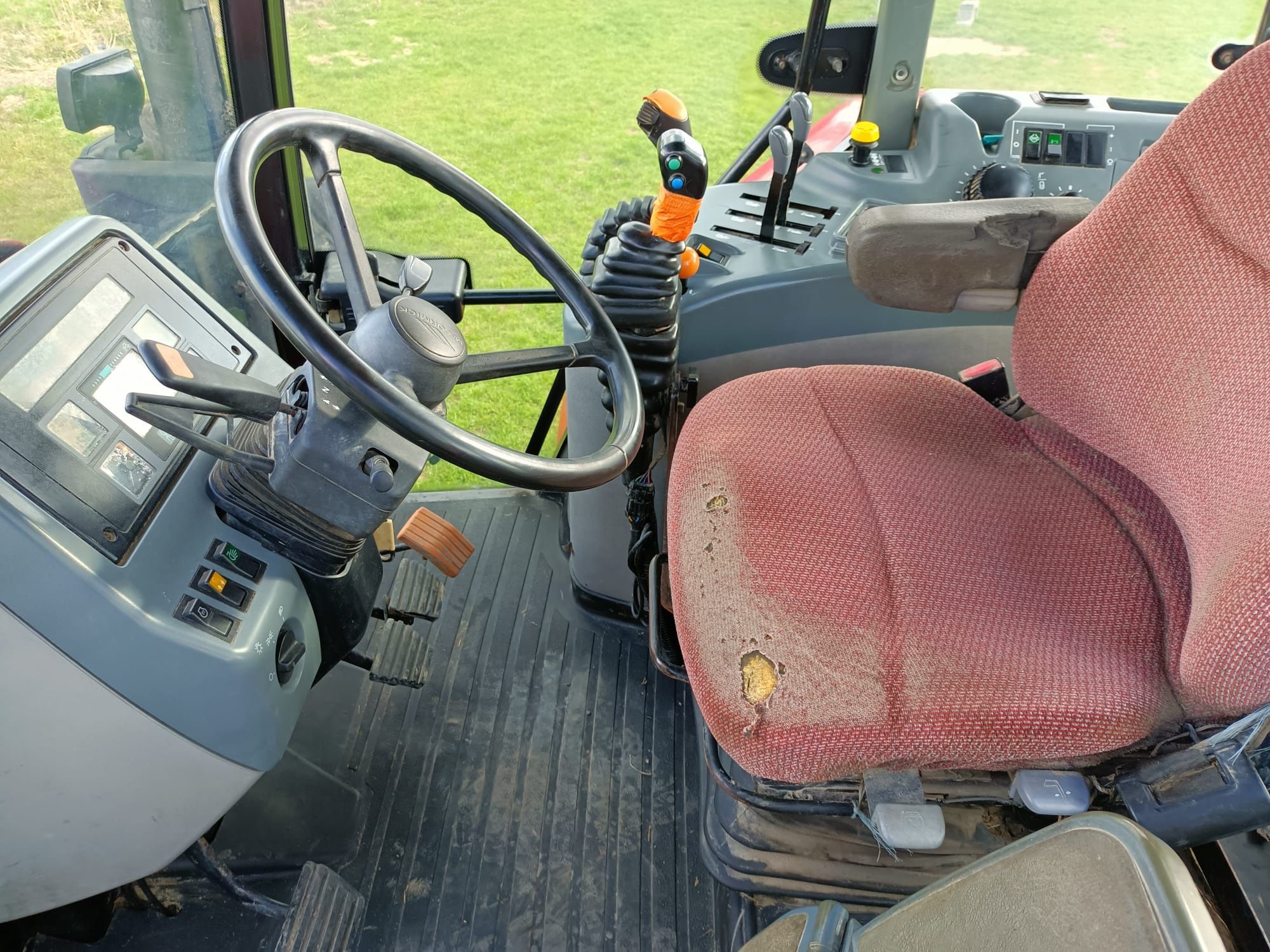 Mccormick mc95 Case mx100 Zetor New holland 8520 valtra a92