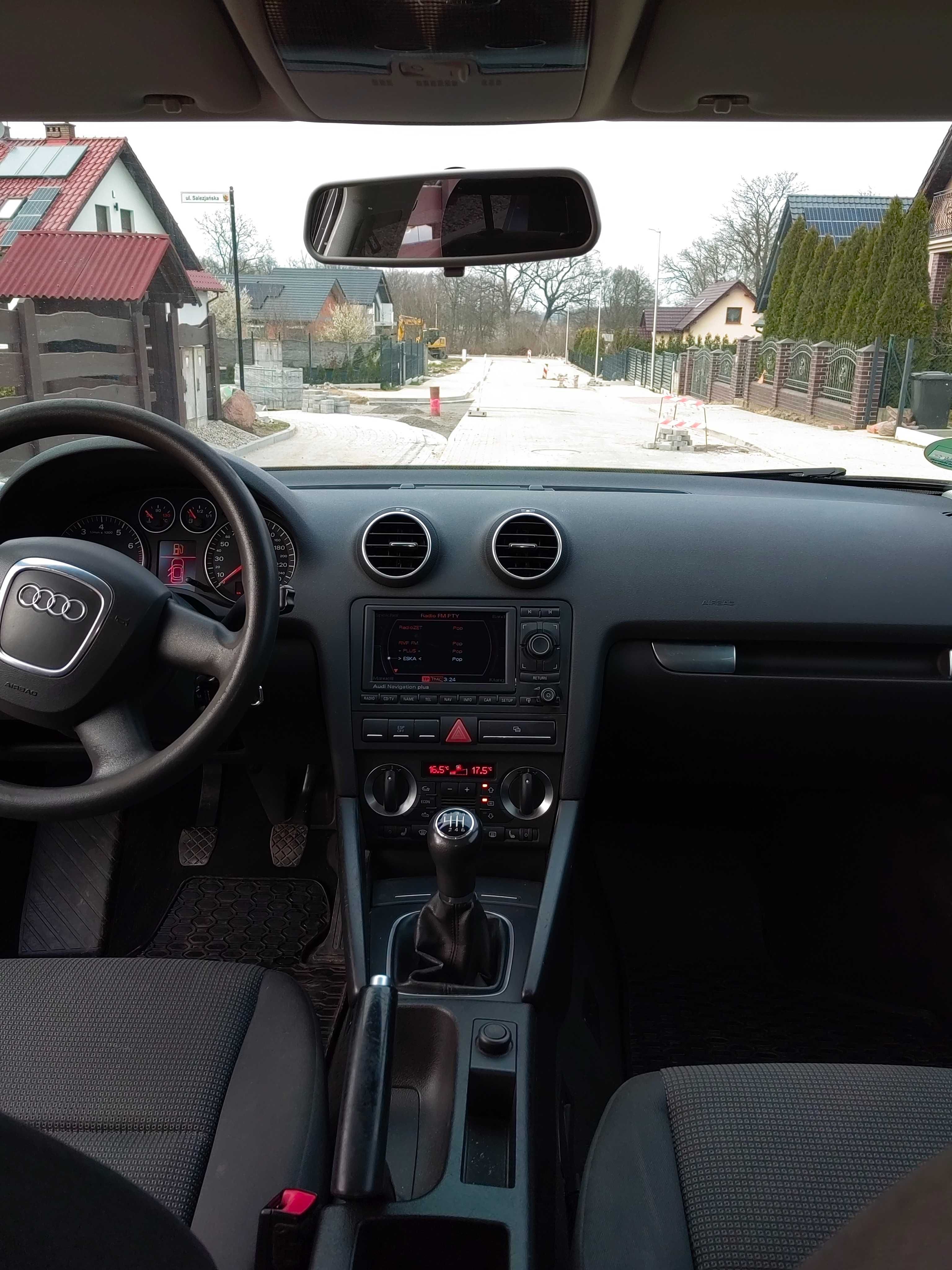 Audi a3 8p 1.6 fsi 2006r Navigacja