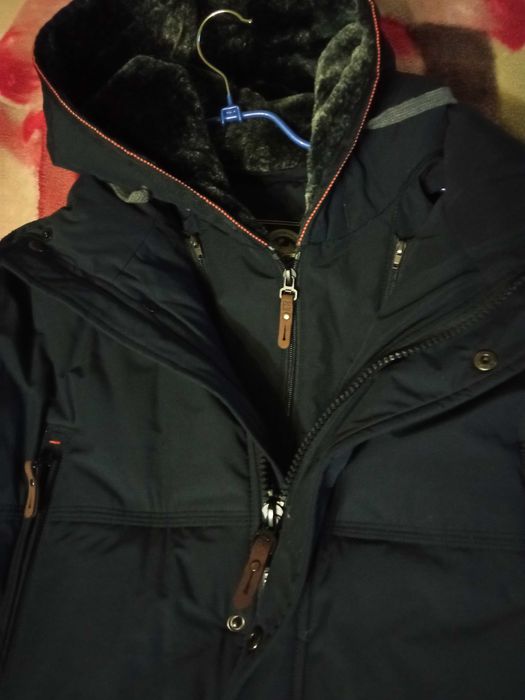 Чоловіча зимова куртка