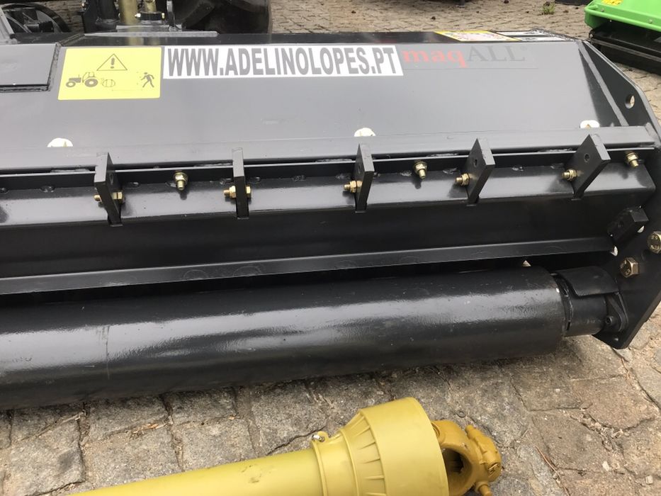 Triturador de martelos 1,80 mts reforçado florestal - iva incluido