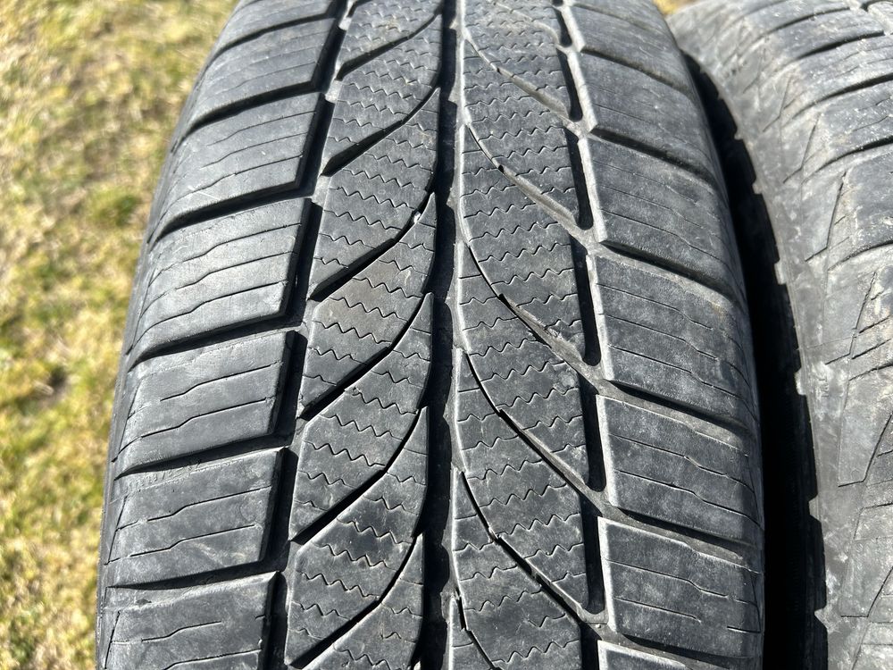 Opony Całoroczne 215/65 R16