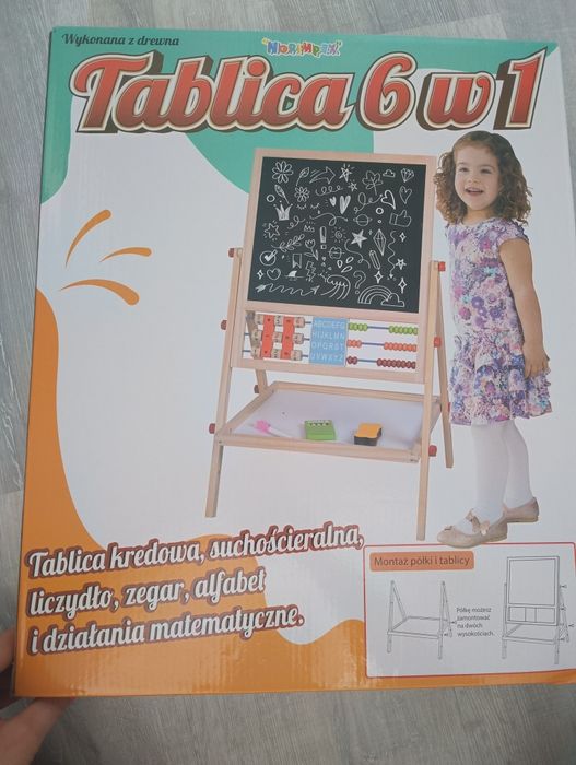Wielofunkcyjna tablica kredowa drewniana 6w1
Dwustronna tablica z półk