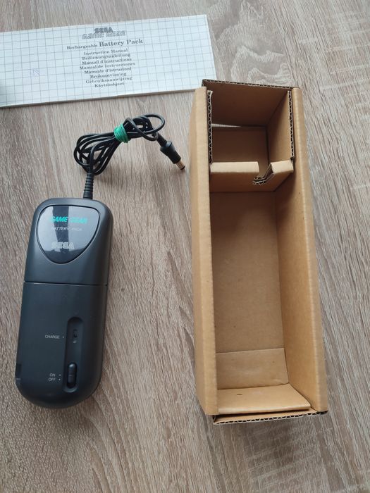 Sega Game Gear Baterry Pack w boxie