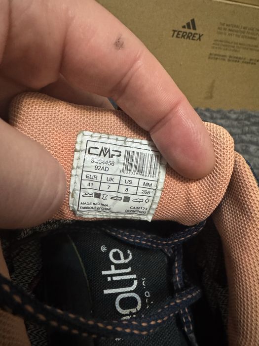 Жіночі кросівки для трекінгу з мембраною CMP Rigel Low 41(26,5см)