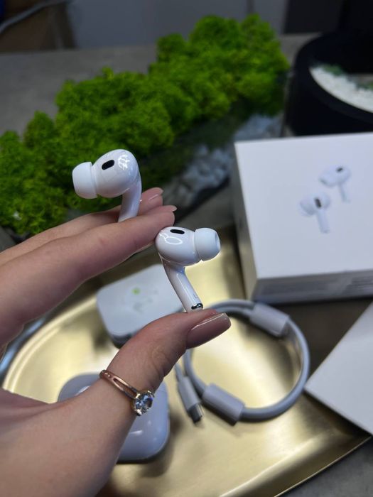 Чудові навушники від apple airPods Pro 2 lux якості + чохол в подаруно
