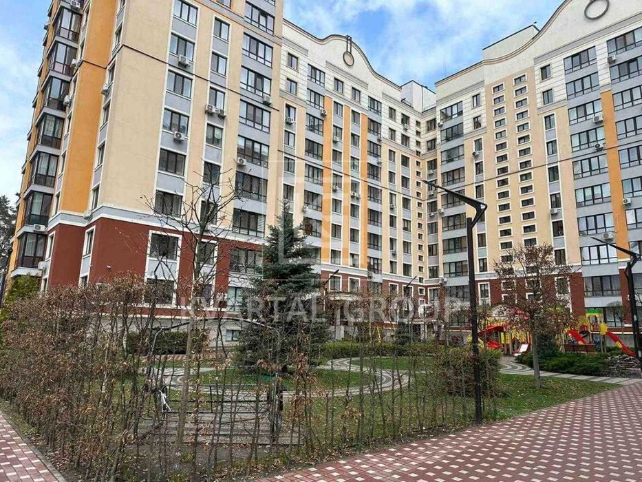 ЖК Фаворит! Центр міста, однокімнатна з ремонтом! Терміново!