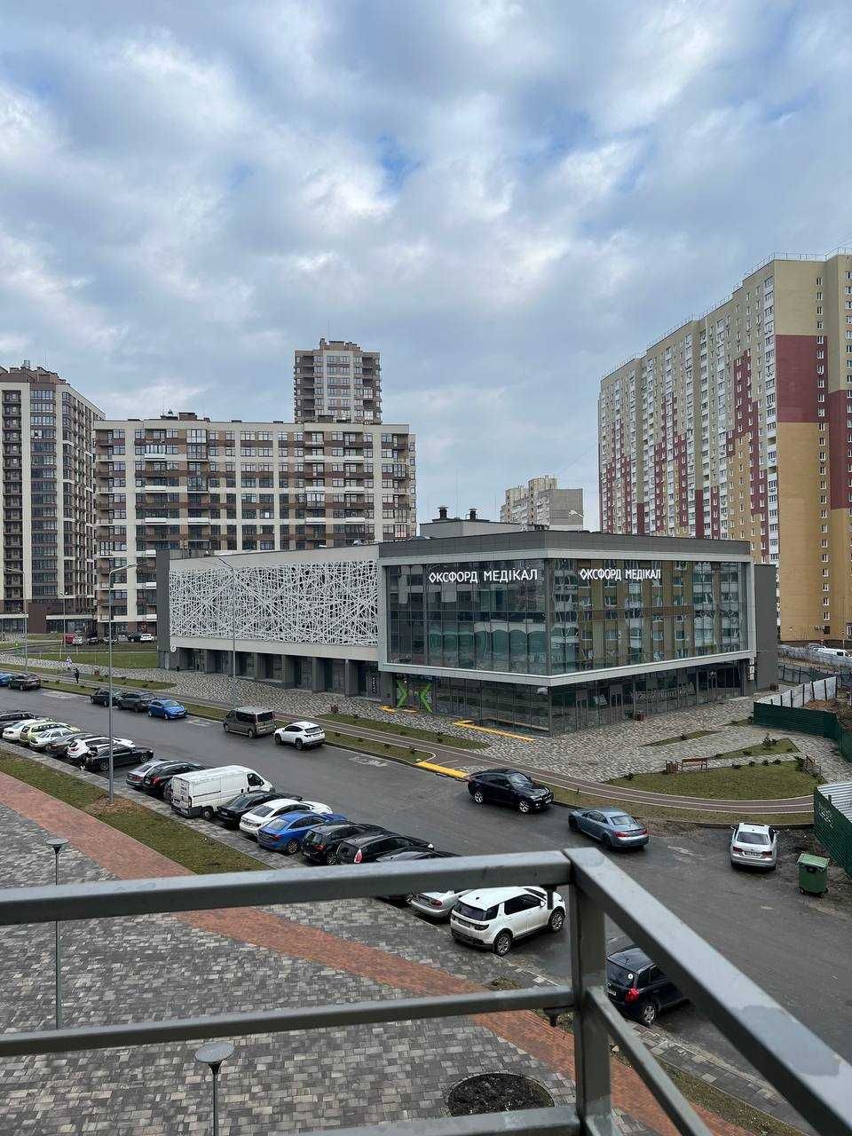 Продам 2к квартиру ЖК Варшавський-2, Олеся 3. 74500$