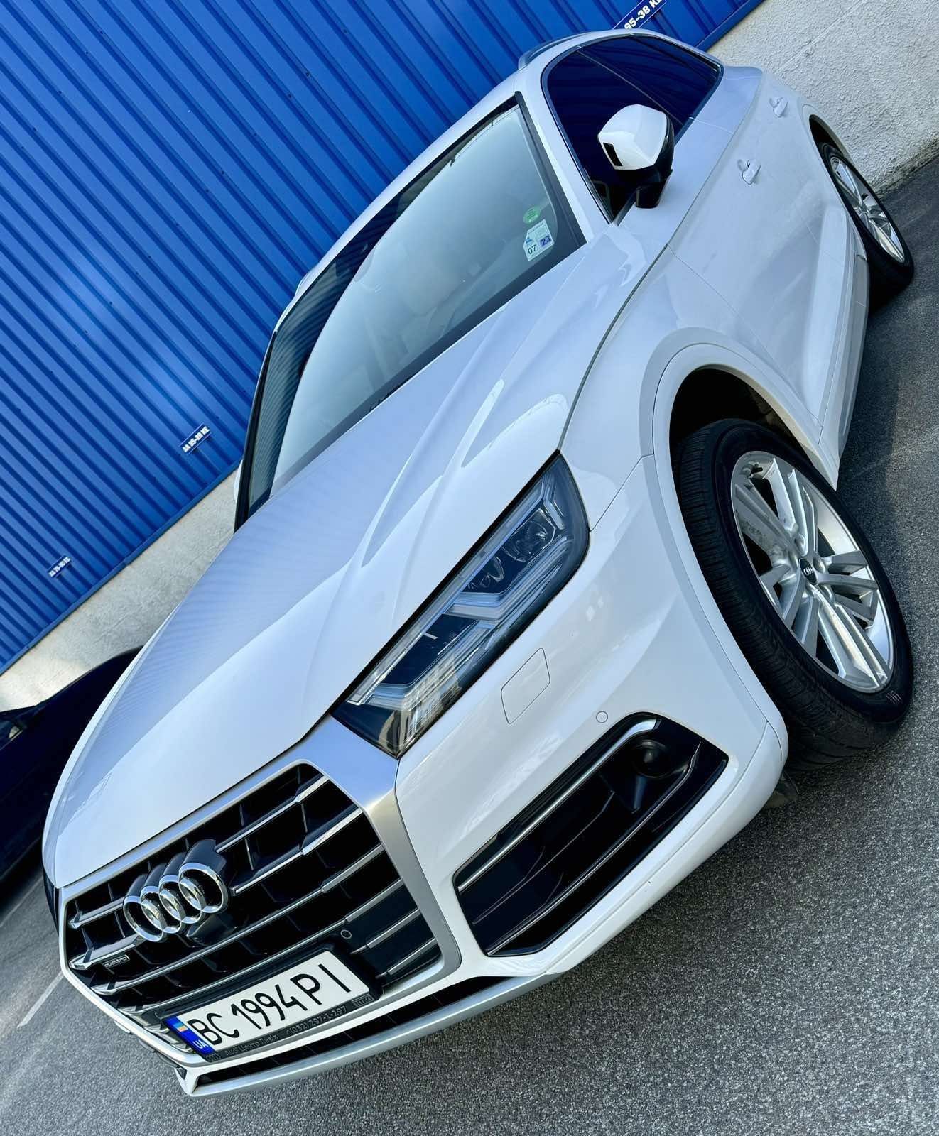 Продам Audi Q5 Prestige