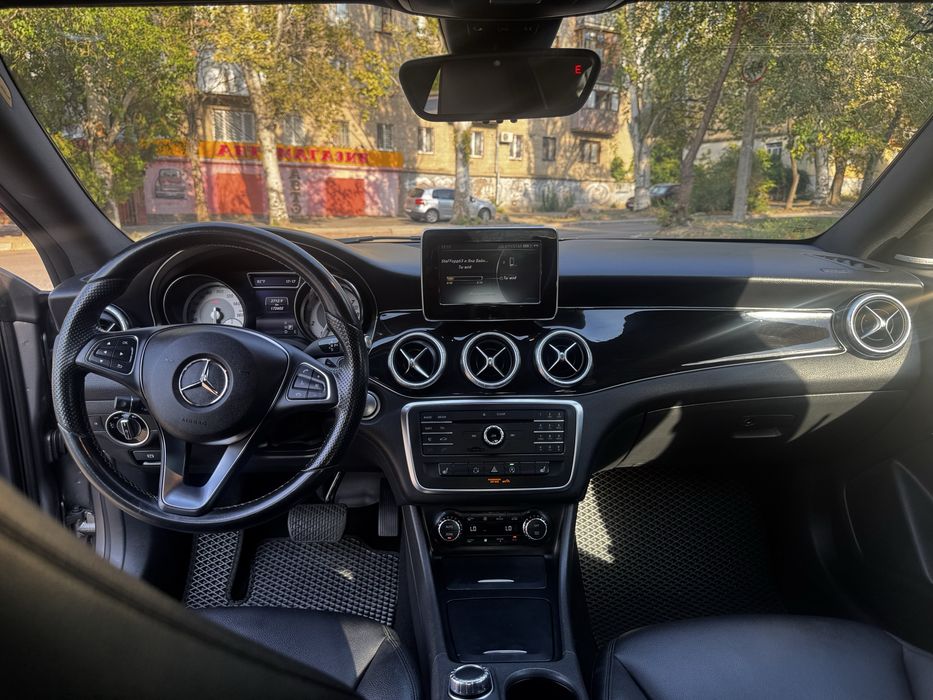Mercedes-Benz CLA 250 4MATIC 2015 р. – в ідиалі!