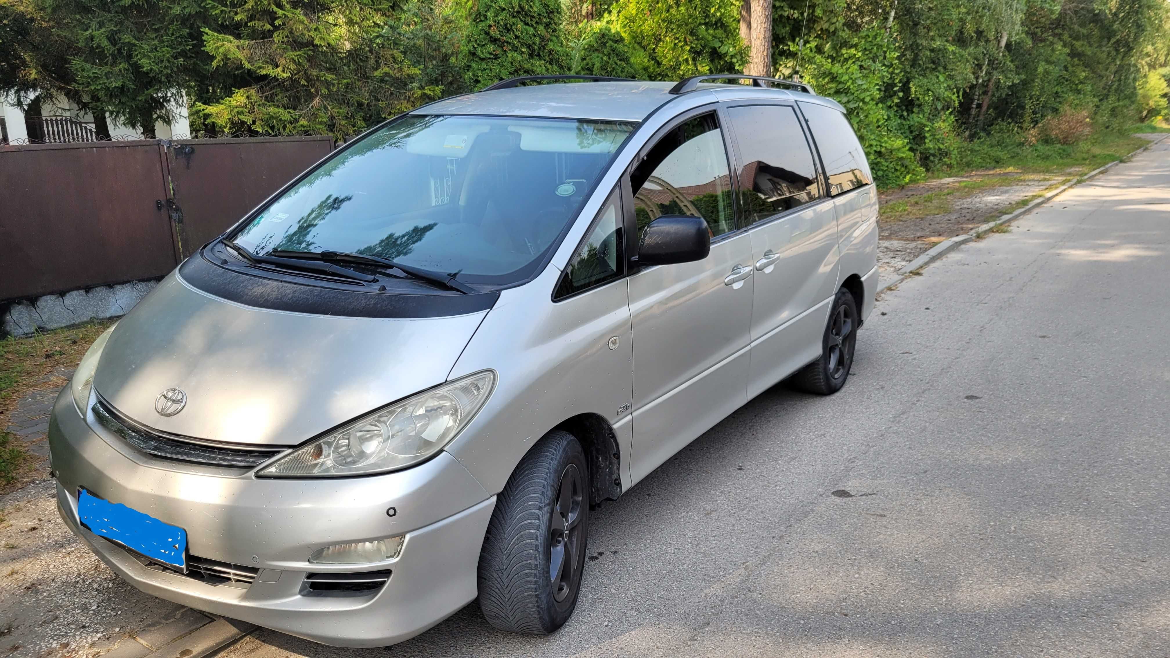 Tania 7 - osobowa Toyota