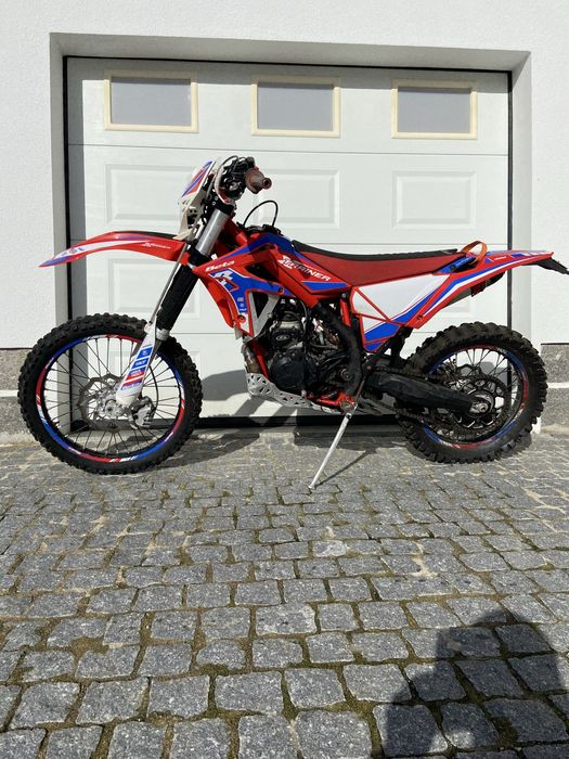 Beta Xtrainer 300 C/documentos