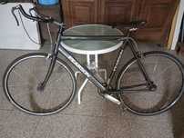 Bicicleta estrada.