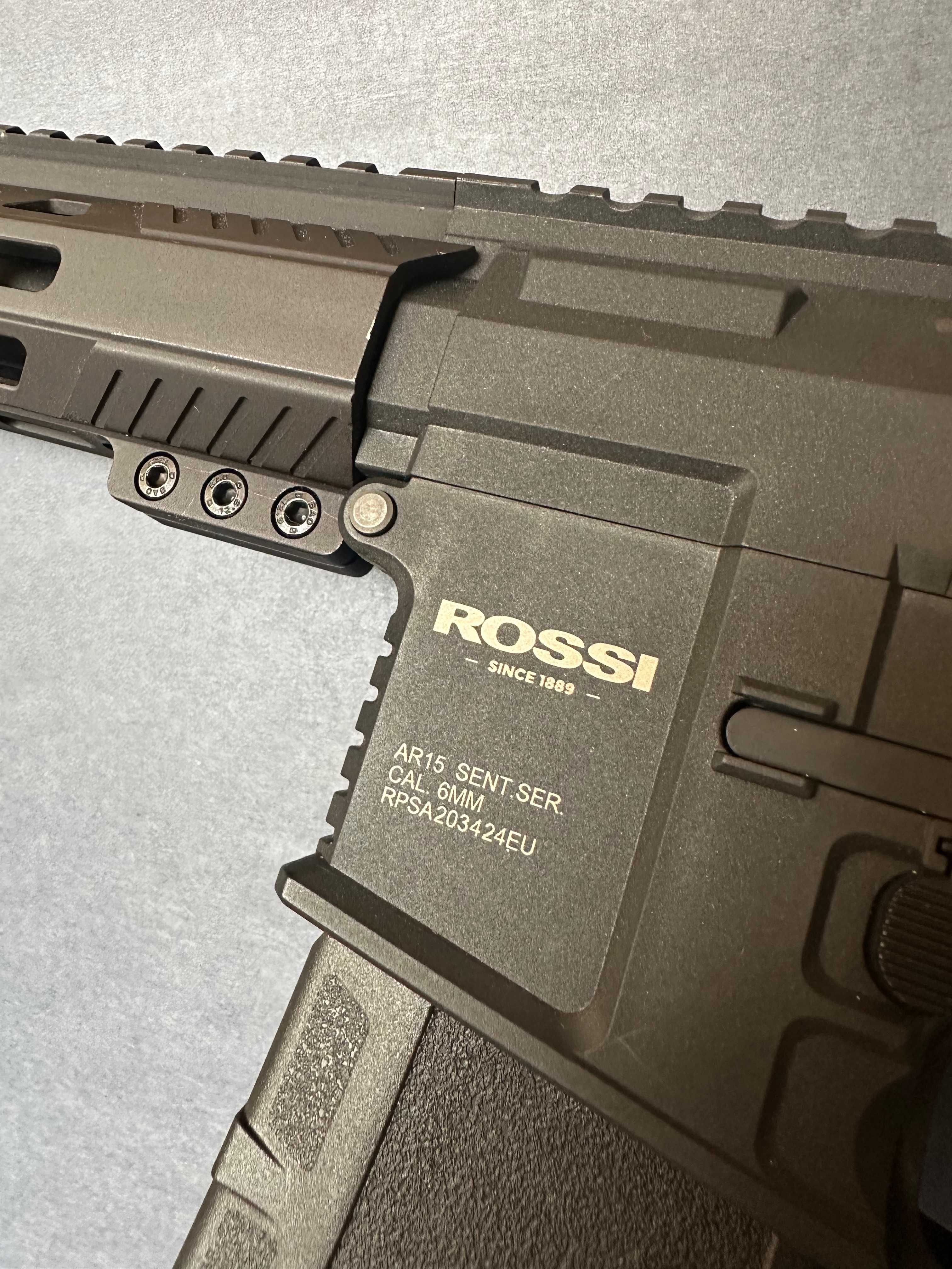 Rossi Sentinel Alpha - BLACK