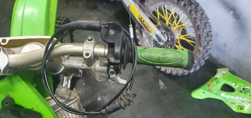 Rollgaz z linką gazu rolgaz  sprawny Kawasaki kx 250 części 1997