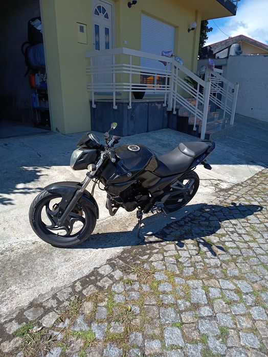 SYM WOLF 125 impecável