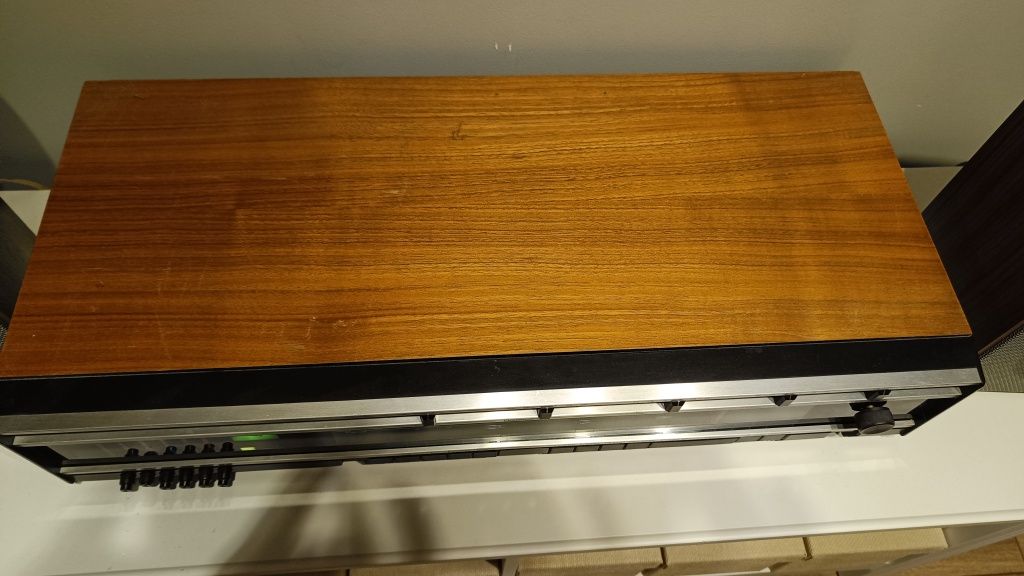 Świetny amplituner stereo Saba 8060