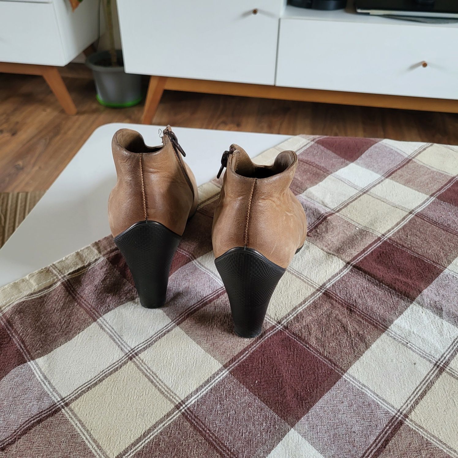 Botki damskie Ecco 36 skóra