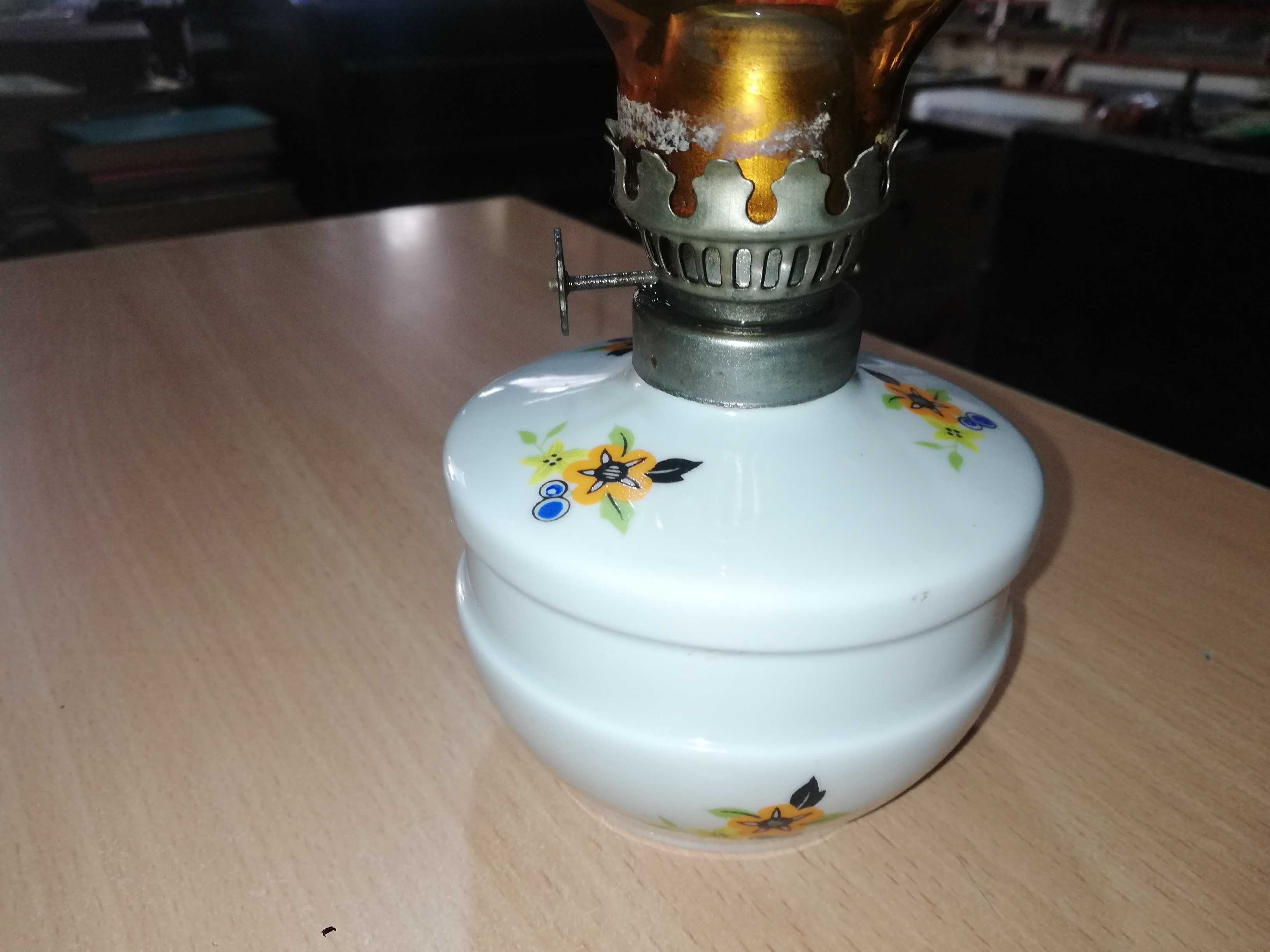 Stara porcelanowa lampa naftowa pomarańczowe szkło rarytas PRL  M