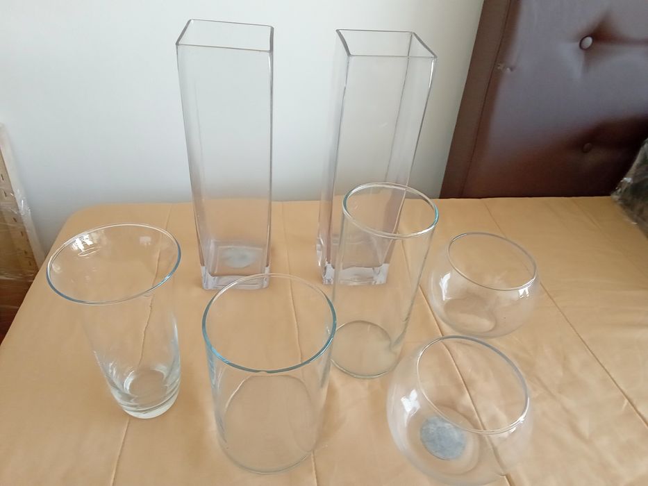 Jarras em vidro de vários tamanhos