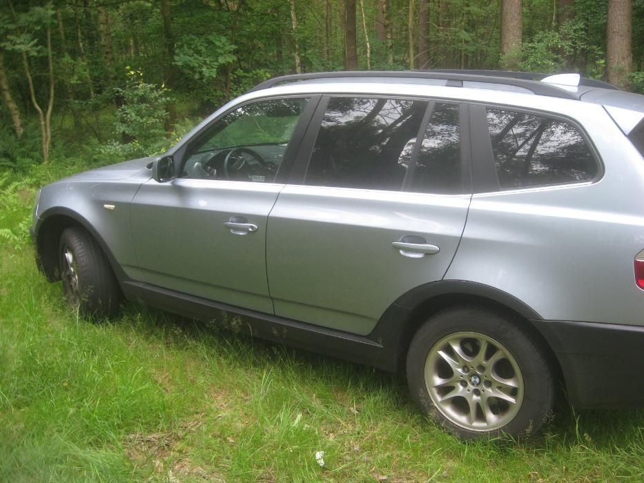 bmw x3 e83 drzwi, blotniki kpl prawy przod