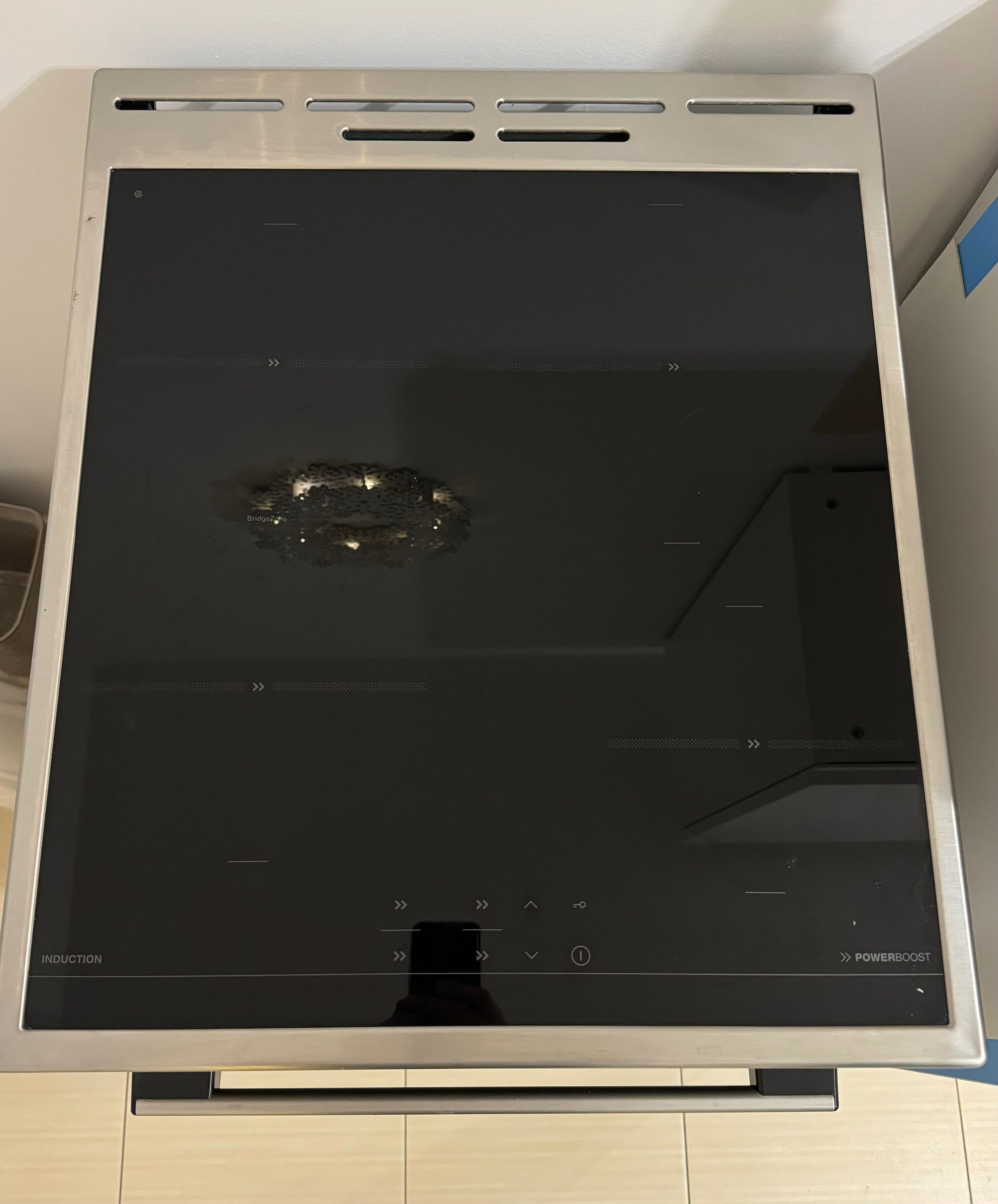 Kuchenka indukcyjna z piekarnikiem elektrycznym Gorenje GEITS5C70XPG