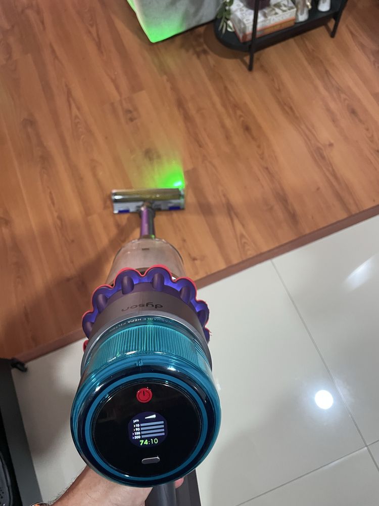 Aspirador Vertical DYSON GEN5 + Seguro Garantia Extra 3 anos