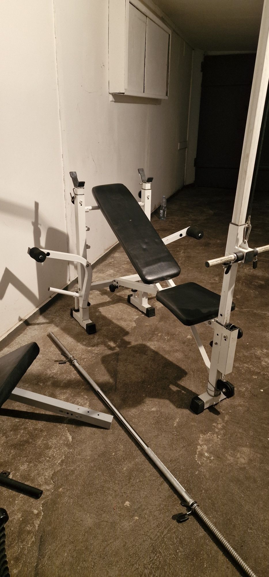 Ławka ławeczka z Wyciągiem.Sztangą.Modlitewnikiem. Obciążenie 50kg