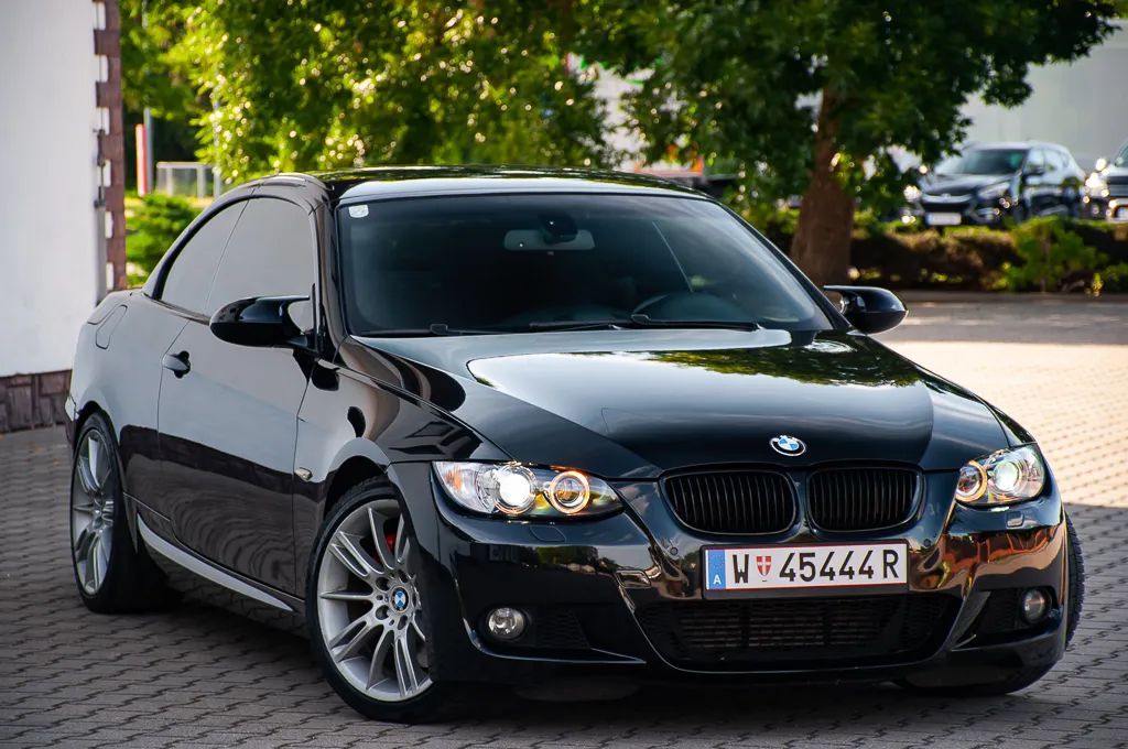 BMW Seria 3 E93 M-pakiet Cabrio Navi Xenon Manual Alcantara 231KM Stan Idealny