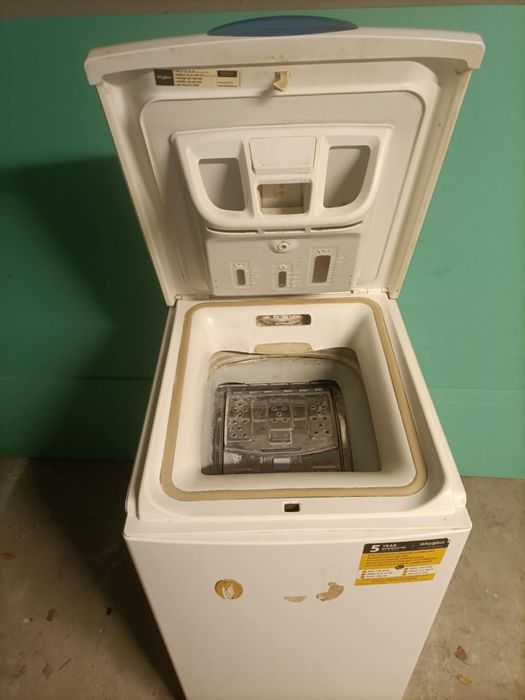 Pralka Firmy Whirpool o załadunku 6 kg