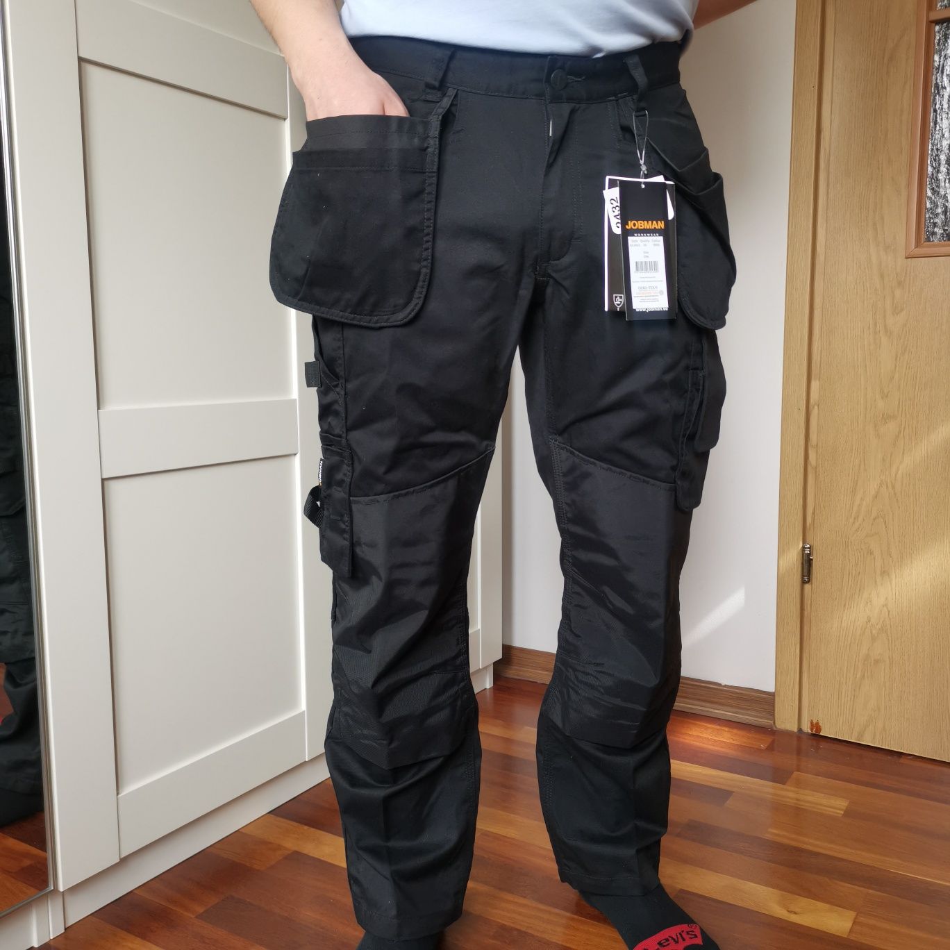 Nowe spodnie robocze JOBMAN profesjonalne wytrzymałe szwedzkie D96 M/L