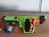 Pistolet Nerf Dominator