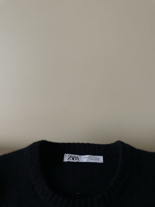 Светр Zara , стильна базова кофта