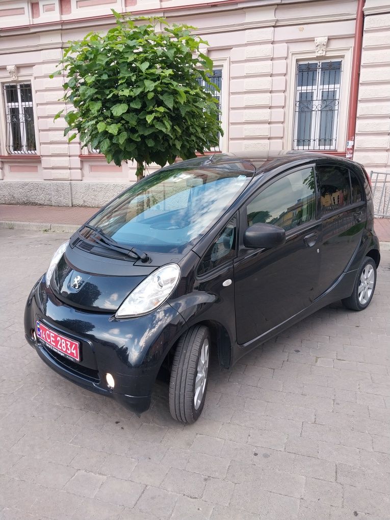 Peugeot Ion 2014