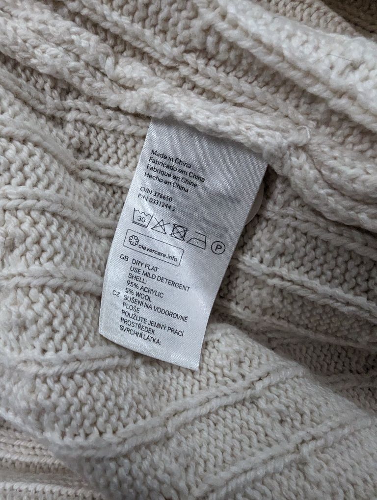 Kremowe ponczo peleryna z golfem gruby splot z wełną H&M M 38 oversize