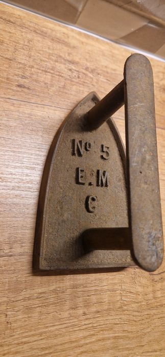 Żelazko płytowe numerowane francuskie